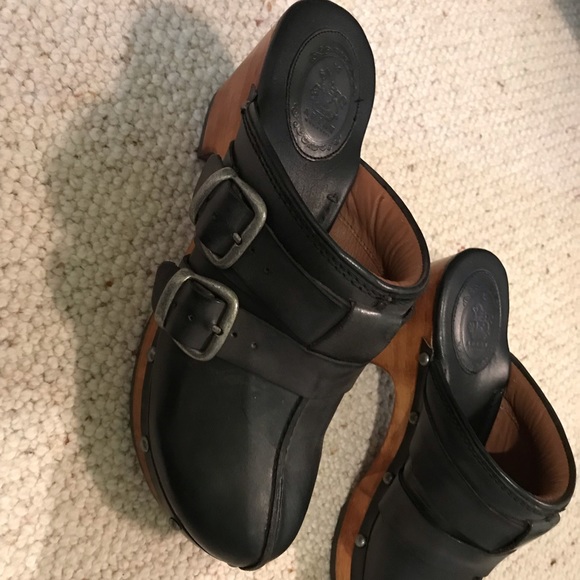Ariat Black Leather Mule Clogs - Picture 2 of 5